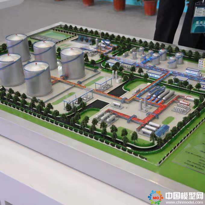 樓盤沙盤模型制作、別墅沙盤模型制作、城市規(guī)劃沙盤制作、建筑模型設(shè)計(jì)制作、工業(yè)模型設(shè)計(jì)制作、數(shù)字多媒體沙盤制作