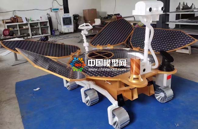 祝融號(hào)火星車模型